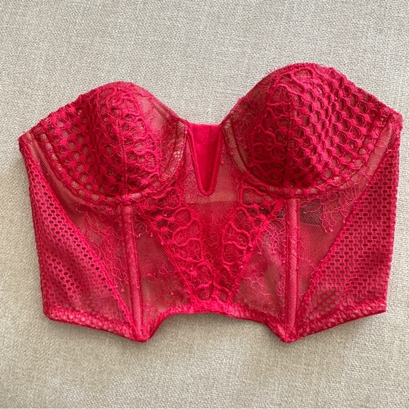 Victoria's Secret Other - Victorias Secret Lace Bustier Corset Top Strapless Size 32B
